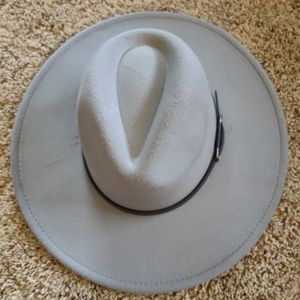 Belted Beauty Fedora Hat in Grey